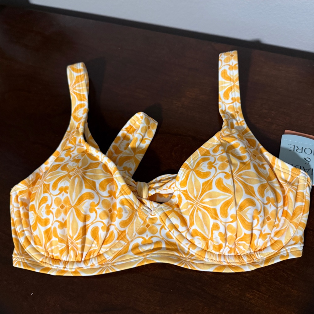 Retro print NWT Shade&Shore underwire bikini top size 34D